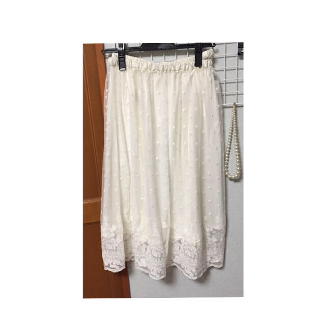 w closet(ダブルクローゼット)の刺繍チュールスカート🎀 レディースのスカート(ひざ丈スカート)の商品写真