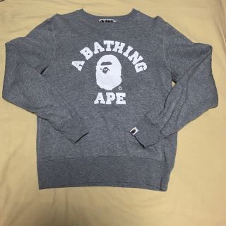 アベイシングエイプ(A BATHING APE)のアベイシングエイプ   スウェット　M(スウェット)