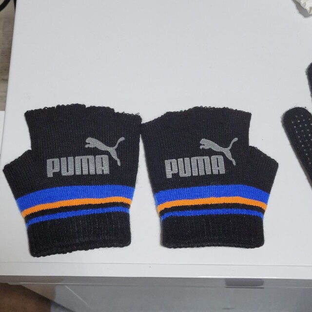 PUMA(プーマ)のプーマ手袋 子供用新品 キッズ/ベビー/マタニティのこども用ファッション小物(手袋)の商品写真