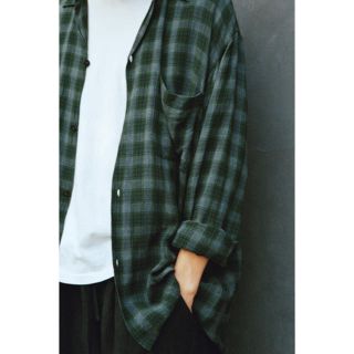 コモリ(COMOLI)のcomoli 20ss レーヨン オープンカラーシャツ グリーン　チェック(シャツ)