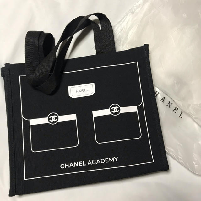 CHANEL - CHANEL ノベルティ トートバッグの通販 by あーちゃん's shop｜シャネルならラクマ