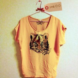 ウィゴー(WEGO)のとら ♡ Tシャツ(Tシャツ(半袖/袖なし))