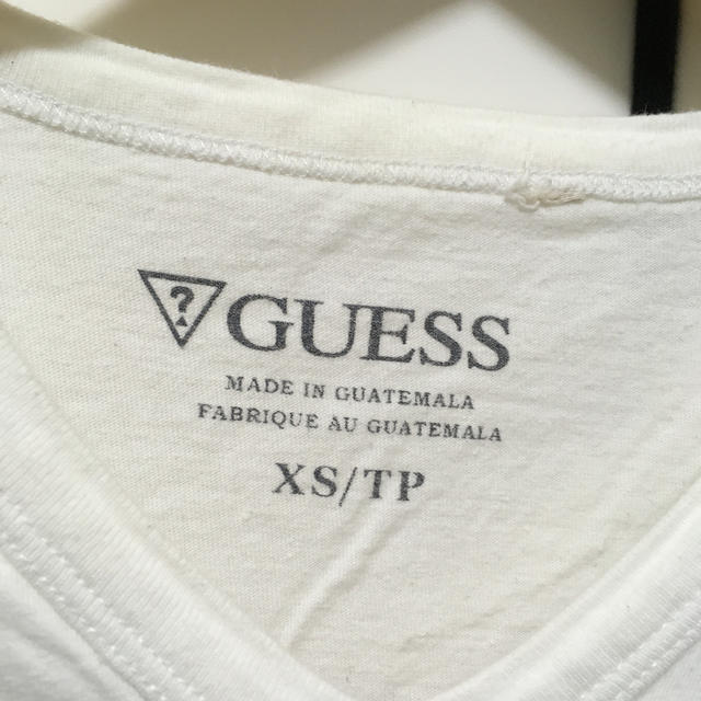 GUESS(ゲス)の★ゲス ユニオンジャックTシャツ◡̈* レディースのトップス(Tシャツ(半袖/袖なし))の商品写真