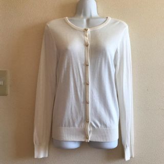 RecHerie - カーディガン 白 ホワイト 春物 薄手 ビジューボタンの通販