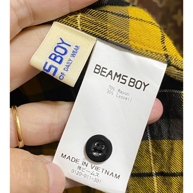 BEAMS BOY(ビームスボーイ)のビームスボーイ　Beams Boyチェッカーイエローブラウス レディースのトップス(シャツ/ブラウス(長袖/七分))の商品写真