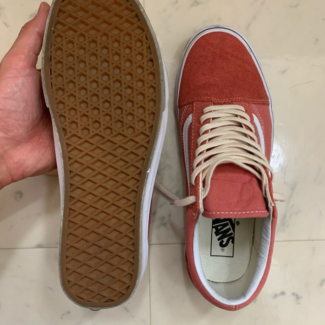 VANS(ヴァンズ)のVANS OLD オールドスクール　VN品番　希少カラー メンズの靴/シューズ(スニーカー)の商品写真