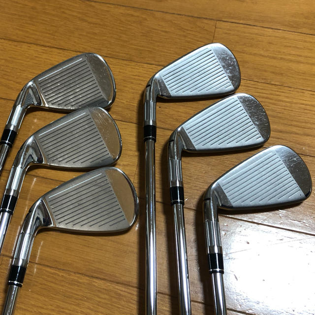 TaylorMade(テーラーメイド)の【kzk様専用】テーラーメイド  M6 アイアン　REAX85JP フレックスS スポーツ/アウトドアのゴルフ(クラブ)の商品写真