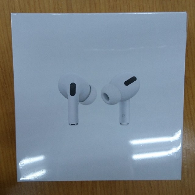 Apple(アップル)の【新品未開封】Apple  AirPods Pro MWP22J/A エアポッズ スマホ/家電/カメラのオーディオ機器(ヘッドフォン/イヤフォン)の商品写真