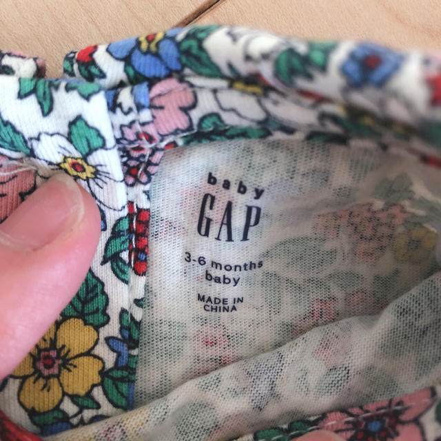 GAP(ギャップ)のベビーギャップ BABYGAP キッズ/ベビー/マタニティのベビー服(~85cm)(ロンパース)の商品写真