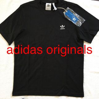 アディダス(adidas)の【新品】アディダスオリジナルス　Tシャツ　サイズO（XL）ブラック 刺繍ロゴ(Tシャツ/カットソー(半袖/袖なし))