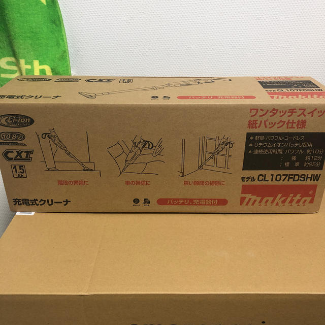 新品　マキタ　充電式クリーナーCL107FDSHW