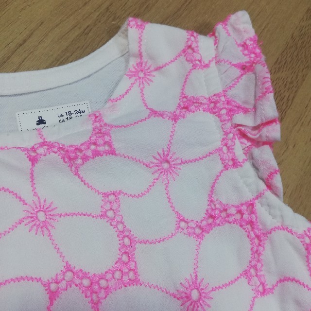 GAP(ギャップ)のGAPトップス キッズ/ベビー/マタニティのキッズ服女の子用(90cm~)(Tシャツ/カットソー)の商品写真