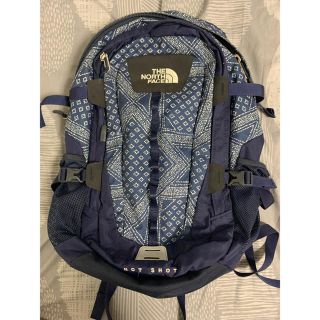 ザノースフェイス(THE NORTH FACE)のTHE NORTH FACE バックパック バンダナ柄　Hot shot(バッグパック/リュック)