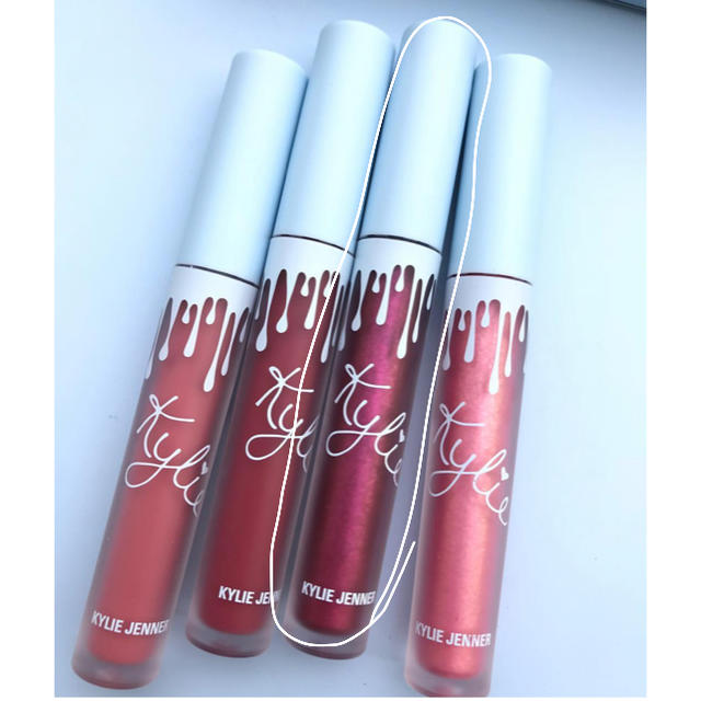 Kylie Cosmetics(カイリーコスメティックス)のバラ売り　カイリー コスメティックス　Sleigh My Name   コスメ/美容のベースメイク/化粧品(口紅)の商品写真