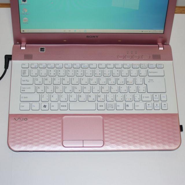 【可愛い】おしゃれなピンクの女性向けのノートパソコン
