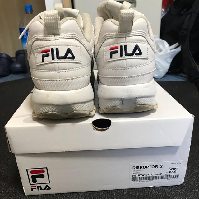 FILA(フィラ)の中古箱付き　FILA disruptor2  メンズの靴/シューズ(スニーカー)の商品写真