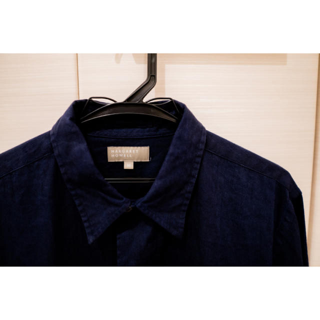 MARGARET HOWELL(マーガレットハウエル)のNDIGO COTTON LINEN Margaret Howell メンズのトップス(シャツ)の商品写真