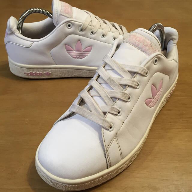 Adidas 美品24アディダススタンスミス2白ピンクの通販 By Re Wea アディダスならラクマ Adidas 美品24アディダススタンスミス2白ピンクの通販 By Re Wea アディダスならラクマ