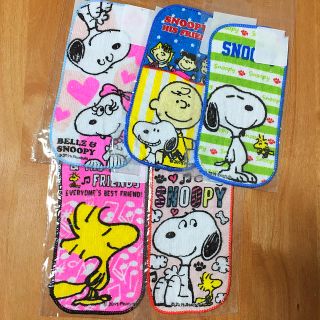 スヌーピー(SNOOPY)の新品未開封　スヌーピー　ハンドタオル　ハンカチ　5枚セット(その他)