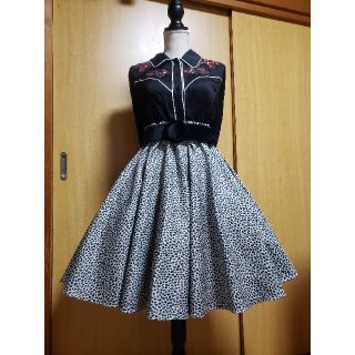 サーキュラースカート(全円)(ひざ丈スカート)