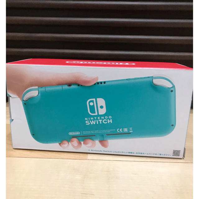 Nintendo Switch(ニンテンドースイッチ)の【新品、未使用】Nintendo Switch Lite ターコイズ エンタメ/ホビーのゲームソフト/ゲーム機本体(携帯用ゲーム機本体)の商品写真