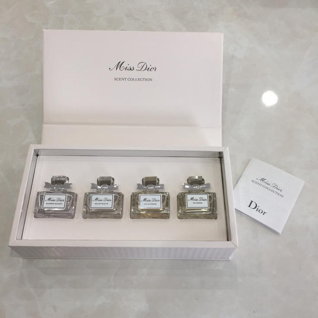 Dior - miss dior 香水ミニボトルセットの通販 by プロフィール見てからコメント下さい｜ディオールならラクマ