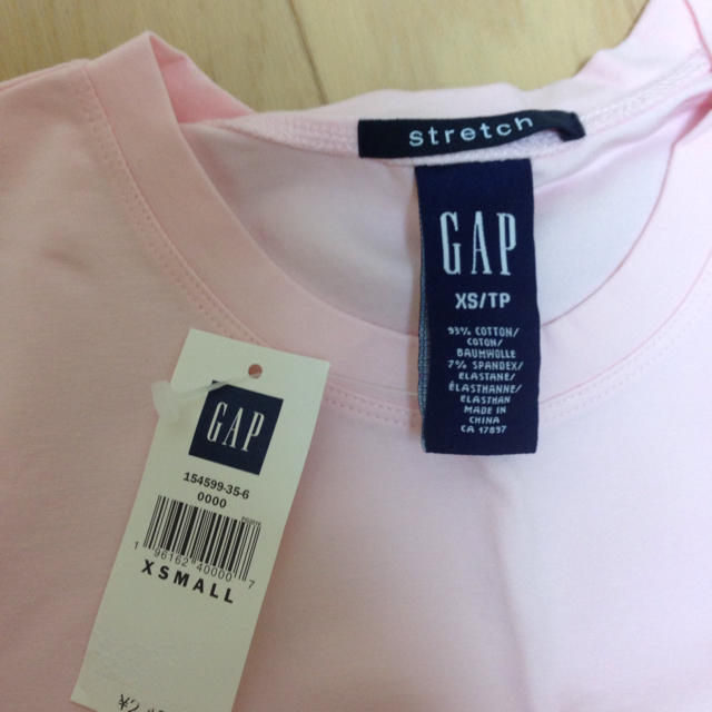 GAP(ギャップ)のGAP Ｔシャツ カットソー 新品♡ レディースのトップス(Tシャツ(半袖/袖なし))の商品写真