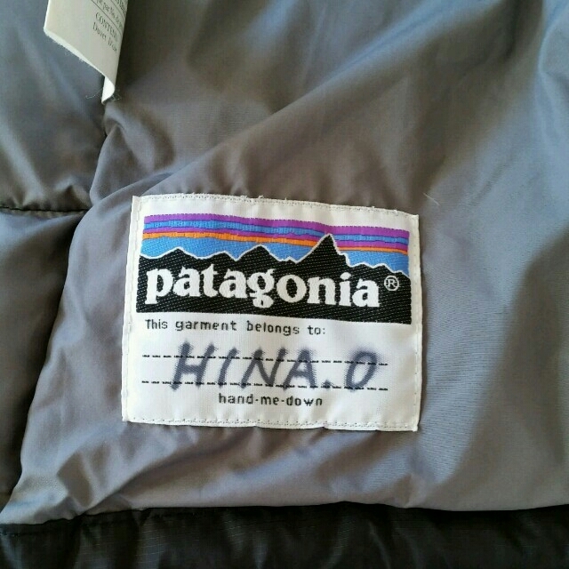 patagonia(パタゴニア)のパタゴニアkidsダウンS(8) キッズ/ベビー/マタニティのキッズ服男の子用(90cm~)(ジャケット/上着)の商品写真