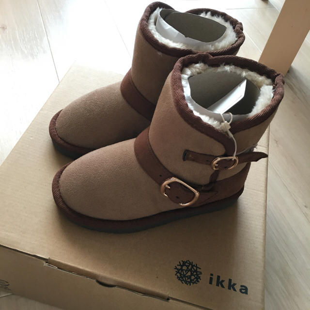 ikka(イッカ)のikkaムートンブーツ キッズ/ベビー/マタニティのキッズ靴/シューズ(15cm~)(ブーツ)の商品写真