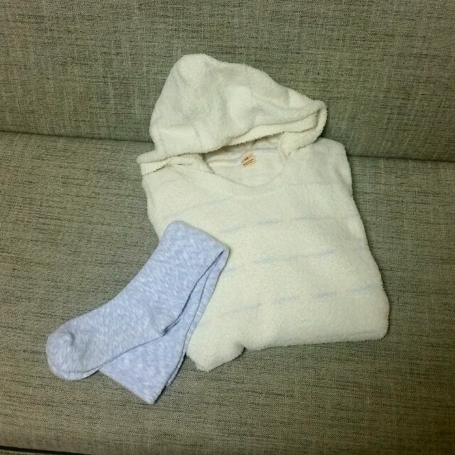 UNIQLO(ユニクロ)のふわふわルームウェア靴下set☆ レディースのルームウェア/パジャマ(ルームウェア)の商品写真