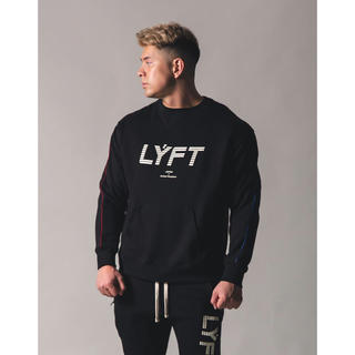 ナイキ(NIKE)の激安新品未使用LYFT PIPING SWEATCREWNECK - BLACK(スウェット)