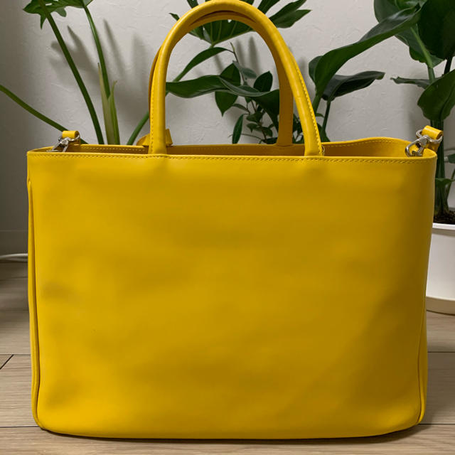 Furla(フルラ)の美品！フルラ 2ウェイ斜め掛けショルダーバッグ レディースのバッグ(ショルダーバッグ)の商品写真