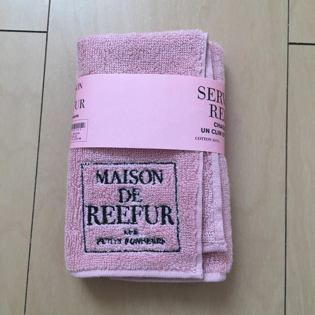 Maison de Reefur(メゾンドリーファー)のメゾンドリーファー♡ハンドタオル♡梨花 レディースのファッション小物(ハンカチ)の商品写真