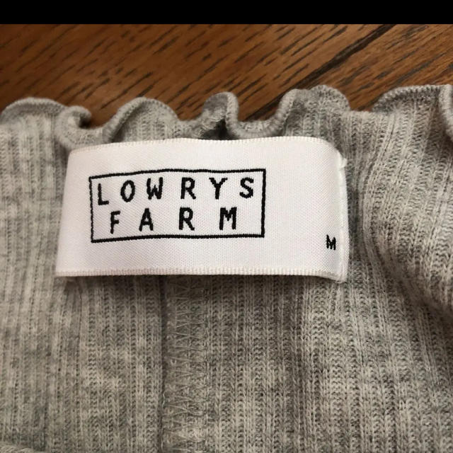 LOWRYS FARM(ローリーズファーム)のLOWRYSFARM トップス レディースのトップス(カットソー(半袖/袖なし))の商品写真