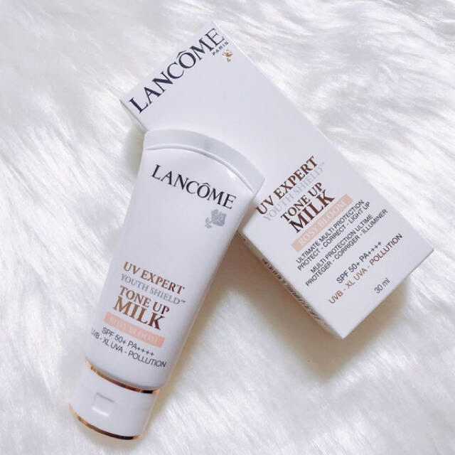 LANCOME(ランコム)の【新品未使用】LANCOME UV エクスペール トーン アップ ローズ コスメ/美容のベースメイク/化粧品(化粧下地)の商品写真