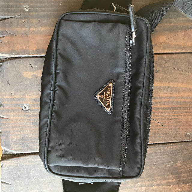 履き心地◎ sakurashowtenさま専用新品!PRADA タイコーズブルーボディ