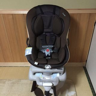 ぽんぽん様 専用(自動車用チャイルドシート本体)