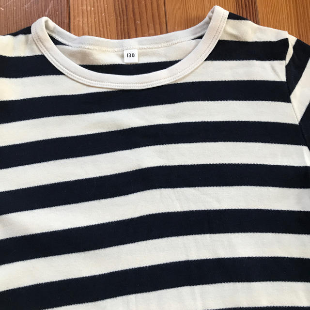 MUJI (無印良品)(ムジルシリョウヒン)の無印　チュニック　Tシャツ　130 キッズ/ベビー/マタニティのキッズ服女の子用(90cm~)(Tシャツ/カットソー)の商品写真