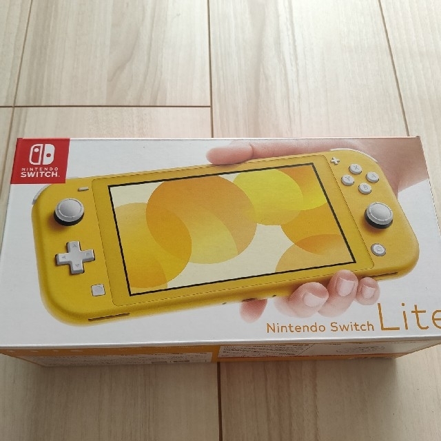 Nintendo Switch Light 1