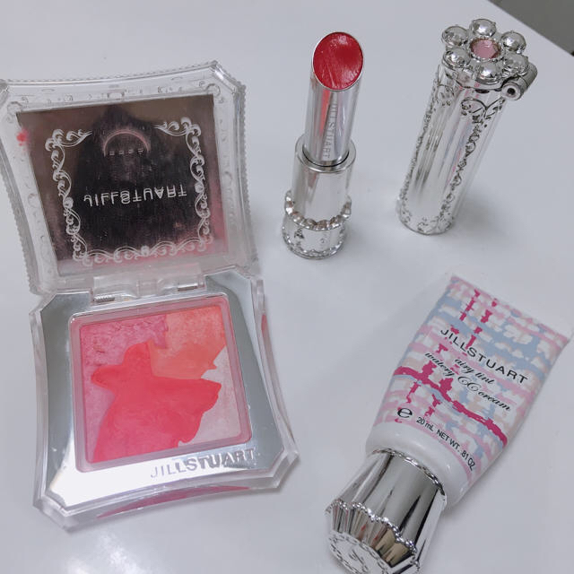 JILLSTUART(ジルスチュアート)のJILL STUART Beauty 3点セット コスメ/美容のコスメ/美容 その他(その他)の商品写真