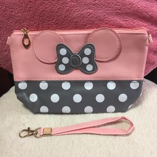 ディズニー(Disney)のミニーちゃん風ポーチ♡ピンク✖︎グレー  ストラップ付き 新品 SALE中❣️(ポーチ)