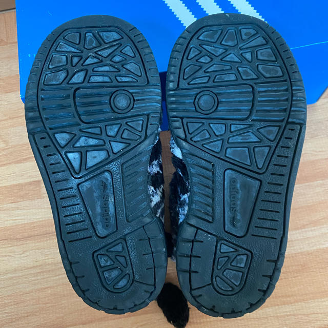 新品】adidas ジェレミースコット タイガー 12cm-