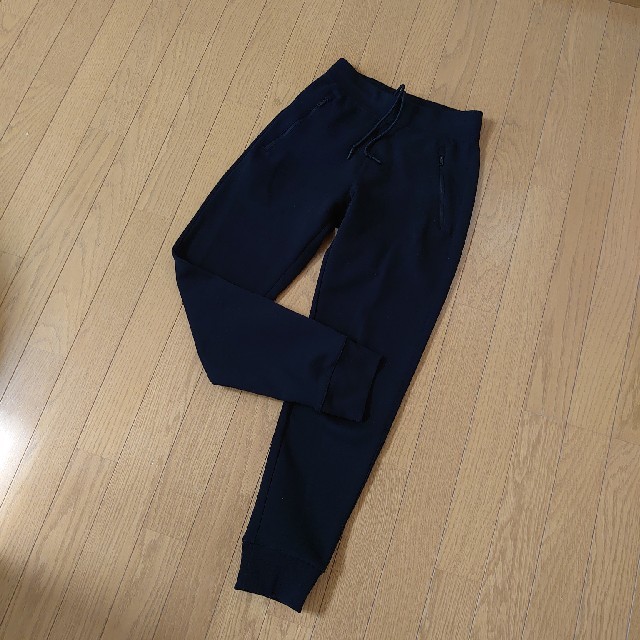 UNIQLO(ユニクロ)のユニクロ スウェットパンツ黒 ＸＳ メンズのパンツ(その他)の商品写真