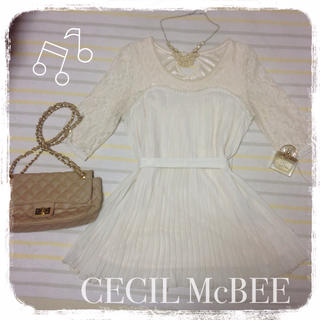 セシルマクビー(CECIL McBEE)のCECIL McBEE レース 白ワンピ(ミニワンピース)