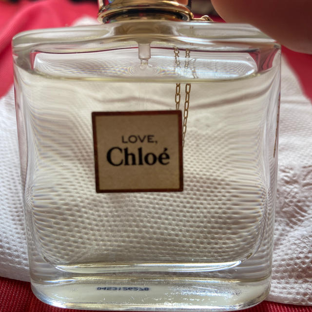 Chloe(クロエ)のChloeクロエ　オーフローラルオードトワレ　30ml コスメ/美容の香水(香水(女性用))の商品写真