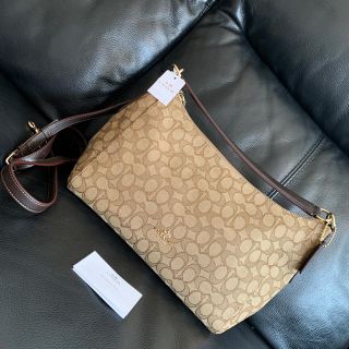 コーチ(COACH)のコーチ　ショルダーバッグ　ハンドバッグ　新品(ショルダーバッグ)