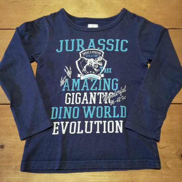 マザウェイズ　恐竜長袖Tシャツ　ロンT　130㎝ | フリマアプリ ラクマ