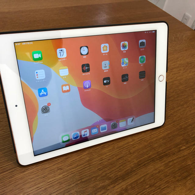 iPad 第6世代　2018年モデル　9.7インチ　Wi-Fi32GB ゴールド