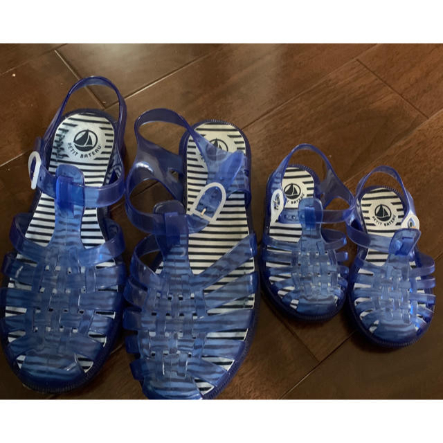 PETIT BATEAU(プチバトー)のKuccu様 キッズ/ベビー/マタニティのベビー靴/シューズ(~14cm)(サンダル)の商品写真