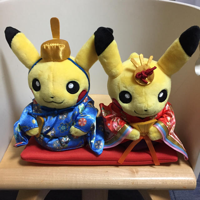 ポケモン(ポケモン)の▷新品▷ピカチュウ ひなまつり ぬいぐるみ エンタメ/ホビーのおもちゃ/ぬいぐるみ(ぬいぐるみ)の商品写真